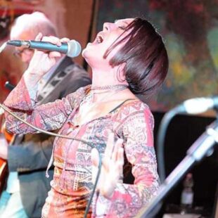 GRACE SLICK